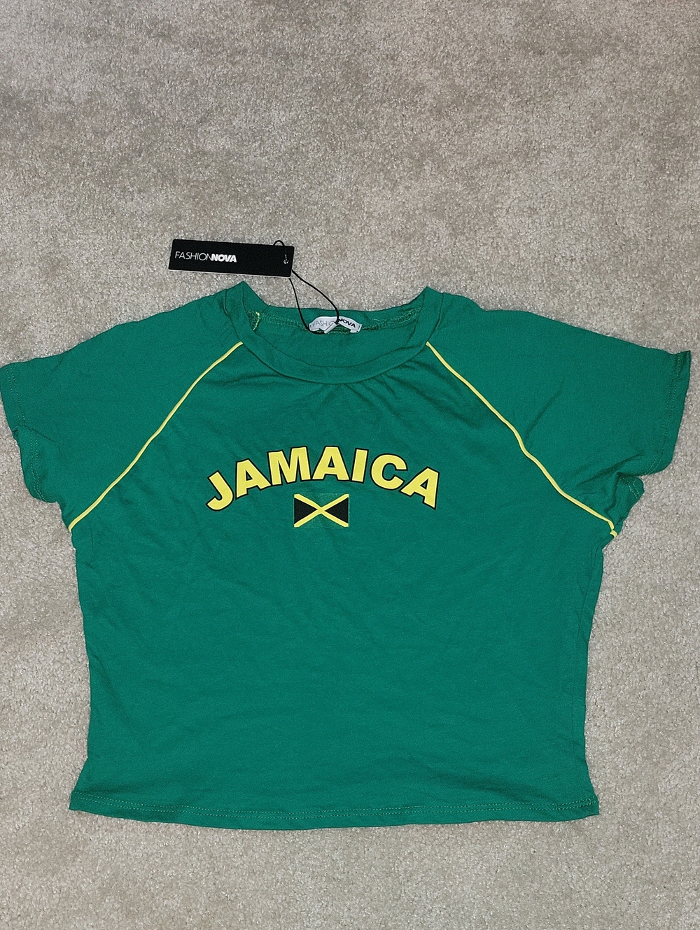 Fashion Nova Green Jamaica Graphic Crop Tee with Yellow Accents XL Juniors
